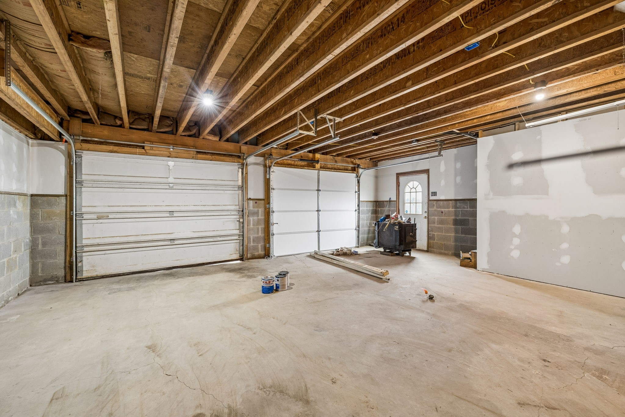 6701 McCormick Ridge Road Whitleyville, TN 38588 - Photo 49 of 63 a view of room with garage