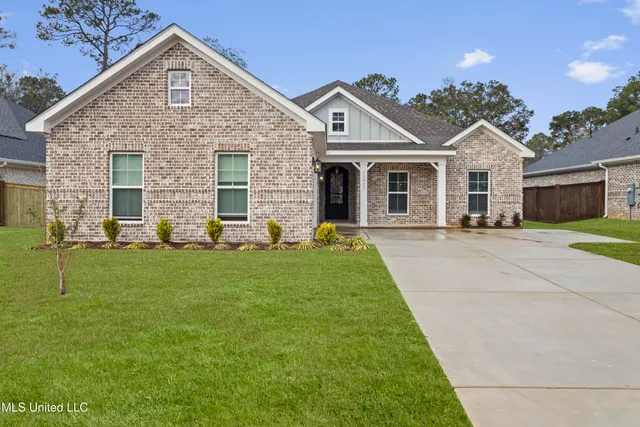 $460,000 | 11037 Alphabet Road, Gulfport, MS 39503