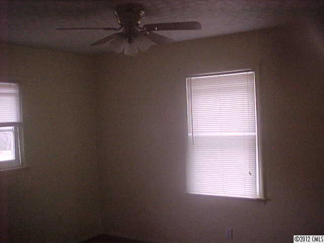 555 Earnhardt Road Salisbury, NC 28146 - Photo 7 of 8 Gallery Image 7