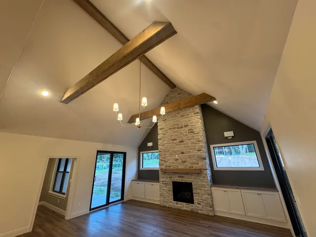 $1,150,000 | 4202 Blackberry Ridge Court, Oneida, WI 54155