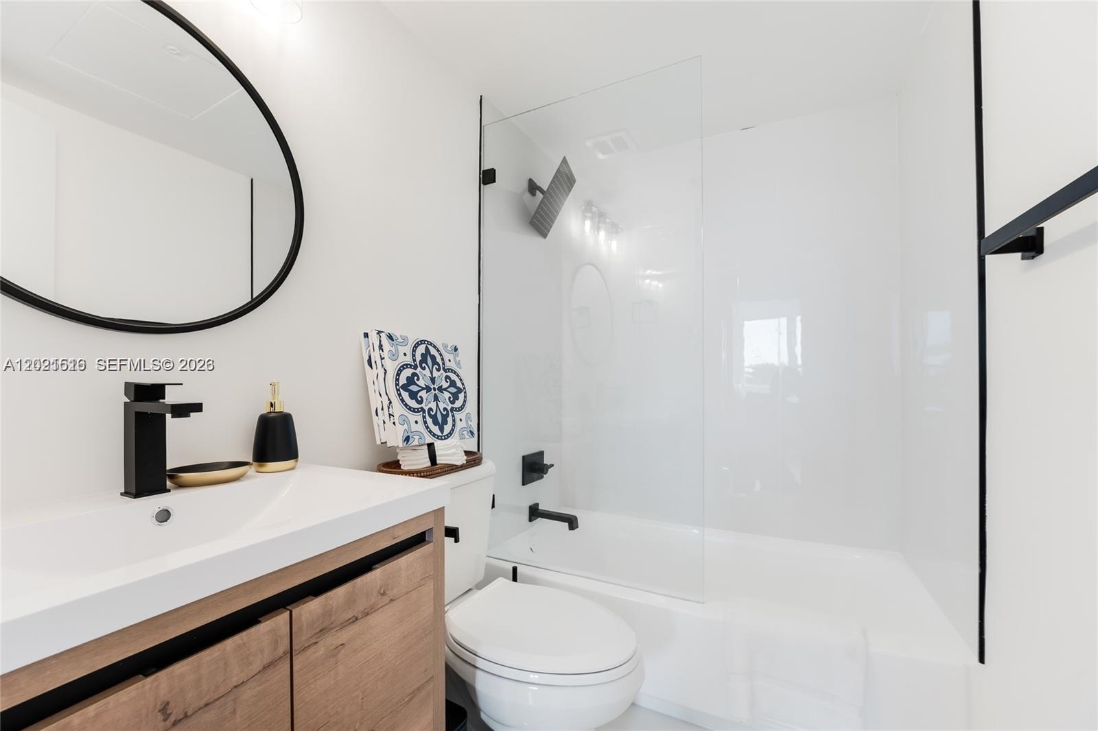 1500 Bay Road, Unit 416S Miami Beach, FL 33139 - Photo 16 of 20