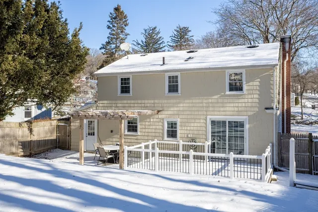 a view of a house with a outdoor space