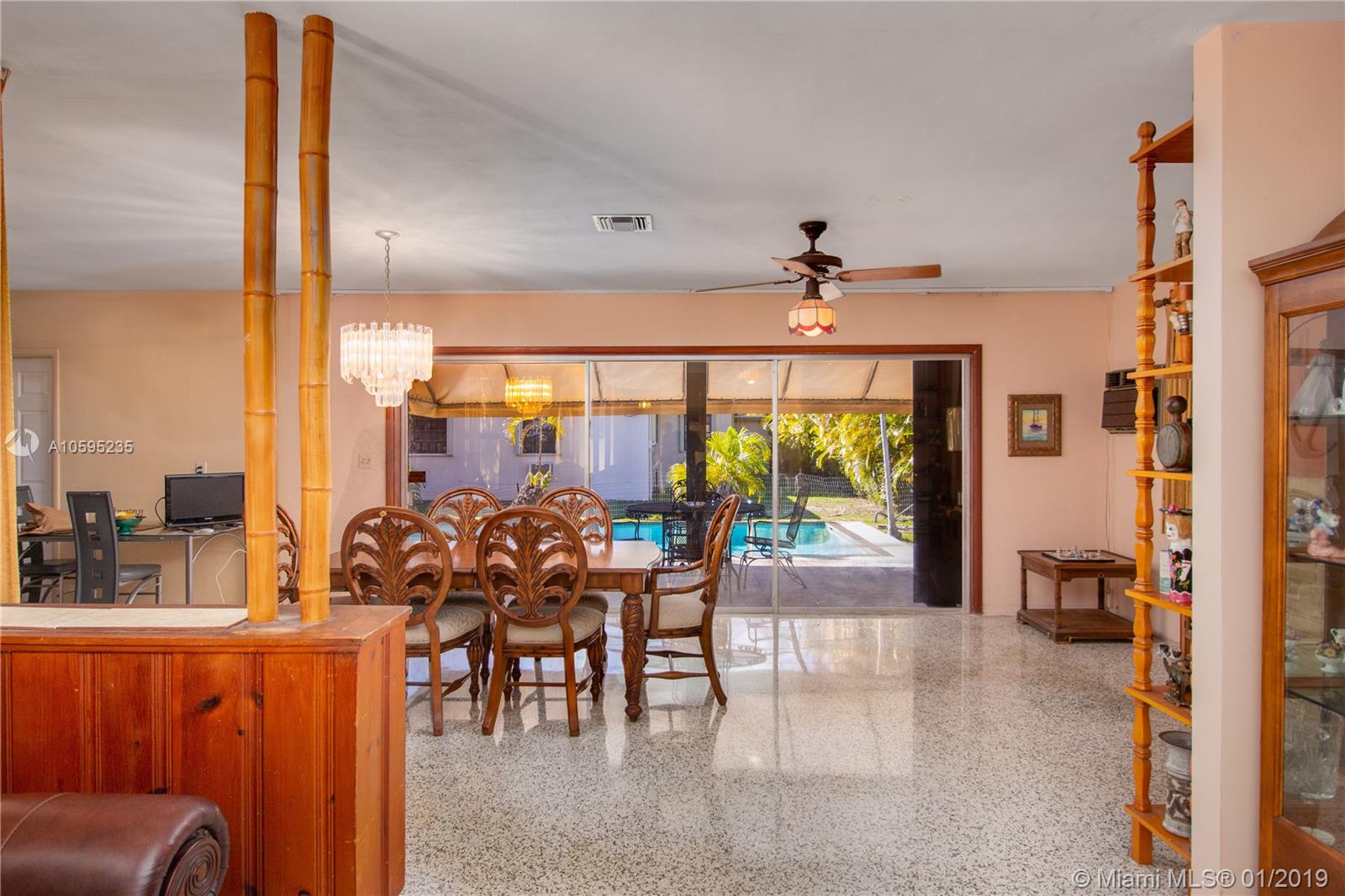 1215 Cleveland Road Miami Beach, FL 33141 - Photo 11 of 24