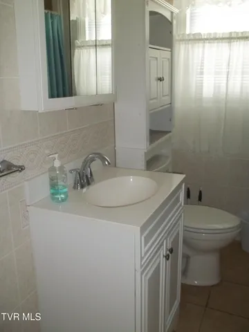 $215,000 | 1012 College Avenue, Bristol, TN 37620