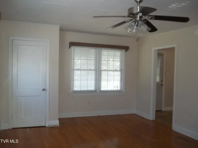 $215,000 | 1012 College Avenue, Bristol, TN 37620