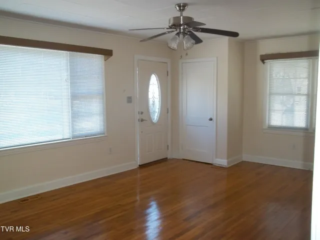 $215,000 | 1012 College Avenue, Bristol, TN 37620