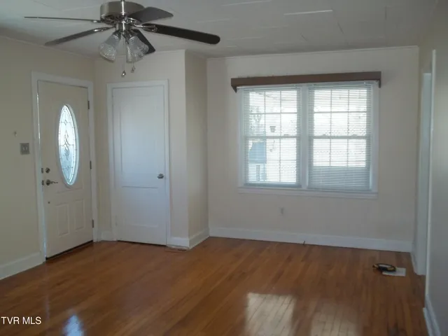 $215,000 | 1012 College Avenue, Bristol, TN 37620