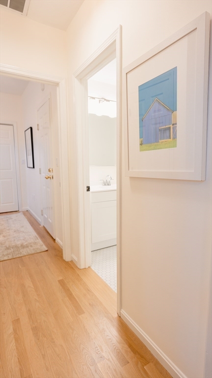 5 Davis Avenue, Unit 5 Brookline, MA 02445 - Photo 21 of 31