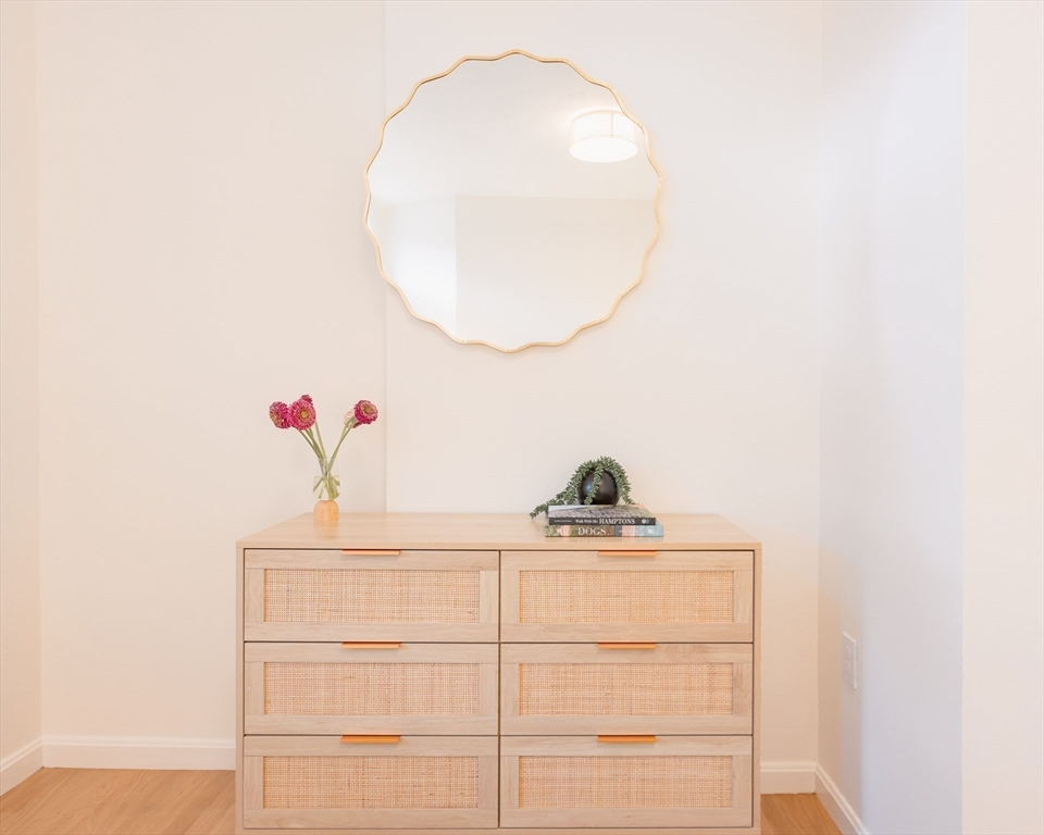 5 Davis Avenue, Unit 5 Brookline, MA 02445 - Photo 25 of 31