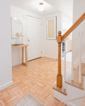 $4,500 | 5 Davis Avenue, Unit 6, Brookline, MA 02445