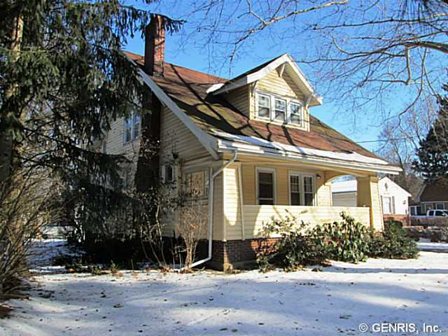 328 Fairport Road East Rochester, NY 14445 - Photo 1 of 1 Exterior Front. Welcome home.....Charming Bungalow