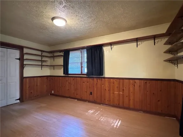$2,300 | 222 Pineview Drive, Lawrenceville, GA 30046