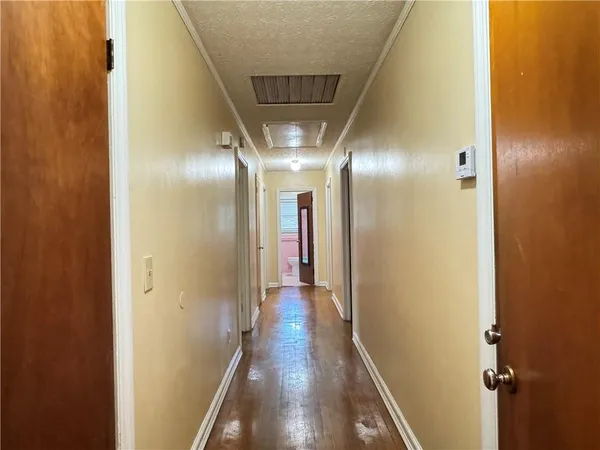 $2,300 | 222 Pineview Drive, Lawrenceville, GA 30046