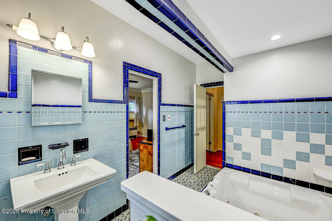 545 Arthur Avenue Scranton, PA 18510 - Photo 28 of 47 545ArthurAve23-jpg