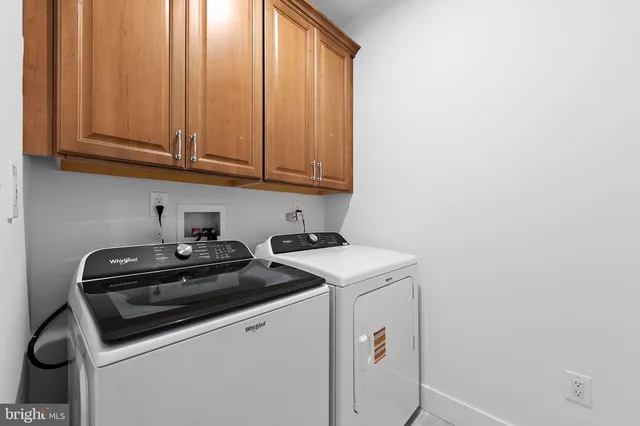 a car parked in front of a building