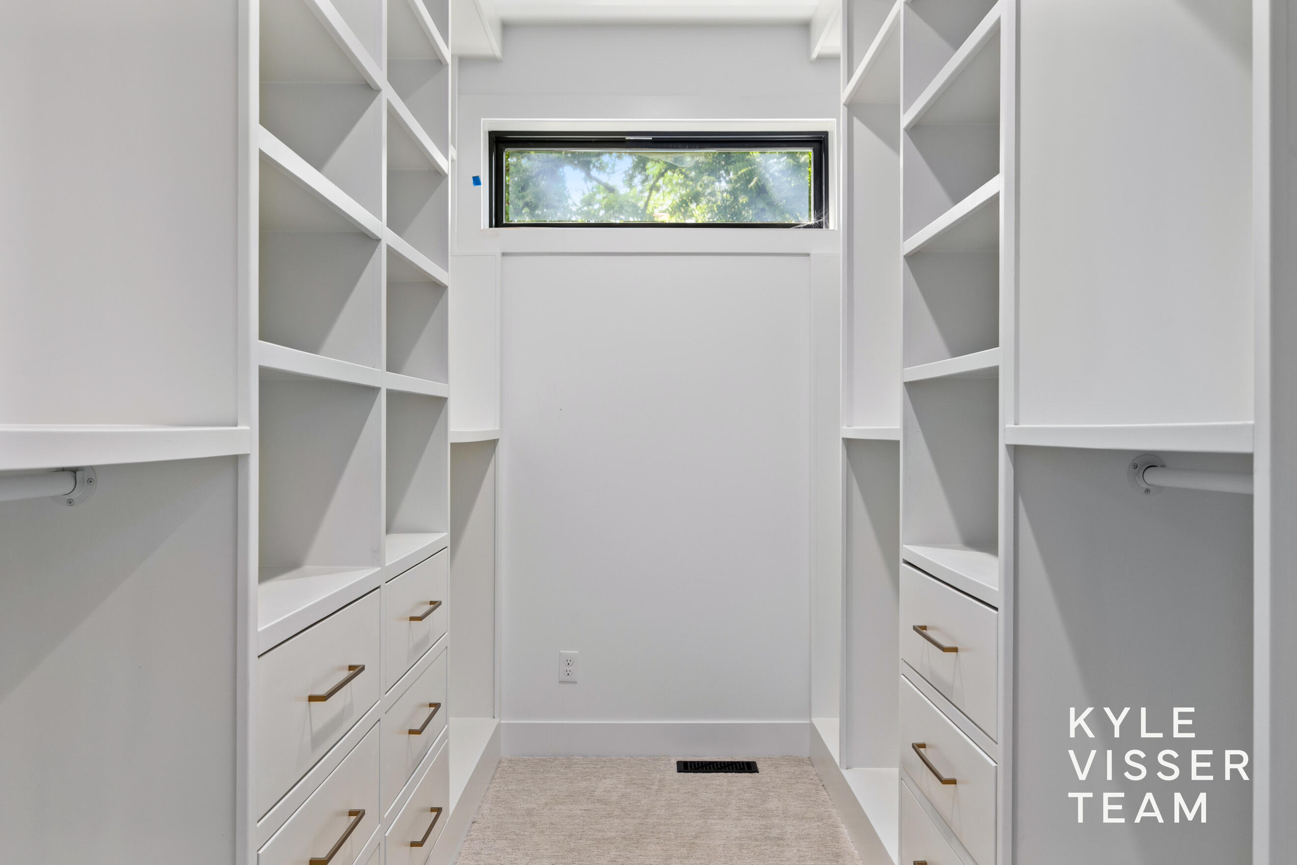 8151 28th Street Southeast Ada, MI 49301 - Photo 37 of 72 Primary Closet