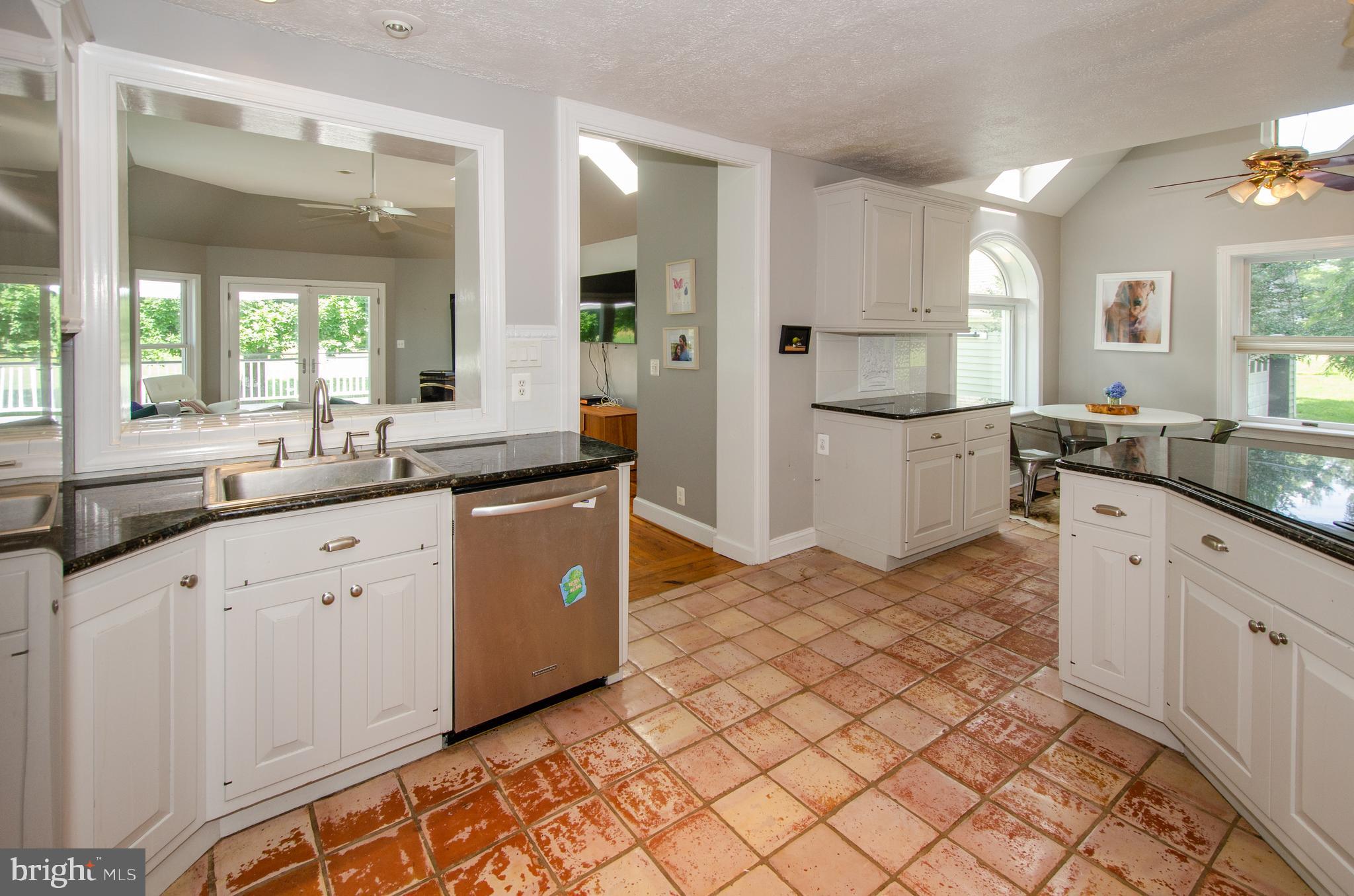 13099 Wilt Store Road Leesburg, VA 20176 - Photo 15 of 76 Gallery Image 15