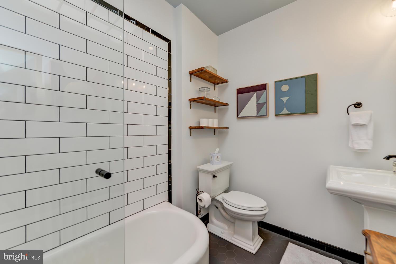 1615 G Street Southeast Washington, DC 20003 - Photo 16 of 23