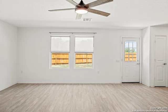 $1,850 | 7347 Rosada Way, San Antonio, TX 78218