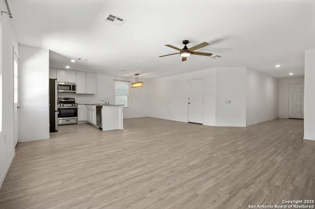 $1,850 | 7347 Rosada Way, San Antonio, TX 78218