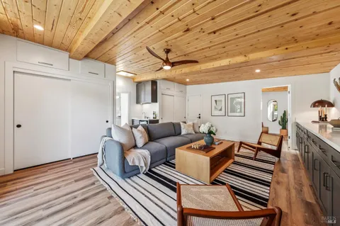$1,395,000 | 384 Hibiscus Way, San Rafael, CA 94903