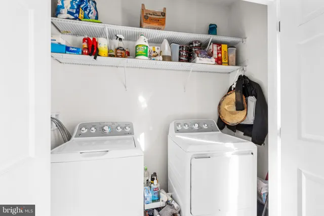 $530,000 | 42923 Pamplin Terrace, Chantilly, VA 20152