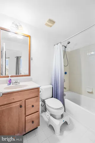 $530,000 | 42923 Pamplin Terrace, Chantilly, VA 20152