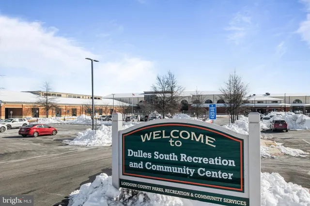 $530,000 | 42923 Pamplin Terrace, Chantilly, VA 20152