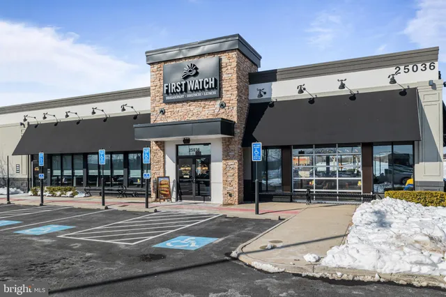 $530,000 | 42923 Pamplin Terrace, Chantilly, VA 20152