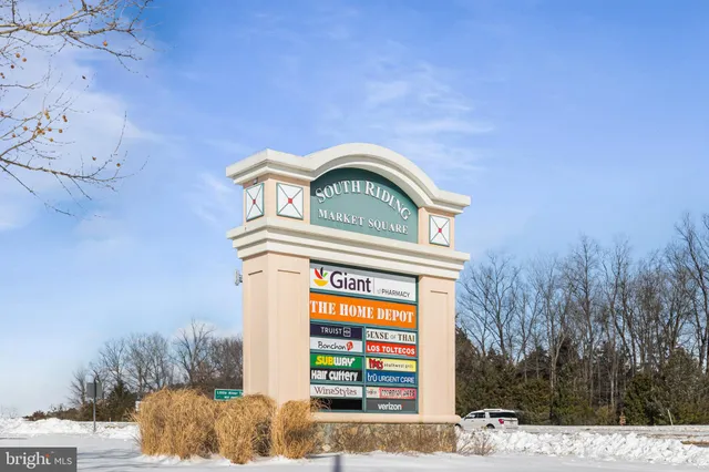 $530,000 | 42923 Pamplin Terrace, Chantilly, VA 20152