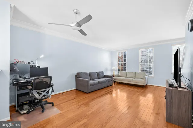 $530,000 | 42923 Pamplin Terrace, Chantilly, VA 20152