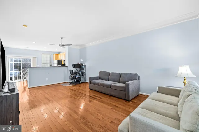 $530,000 | 42923 Pamplin Terrace, Chantilly, VA 20152