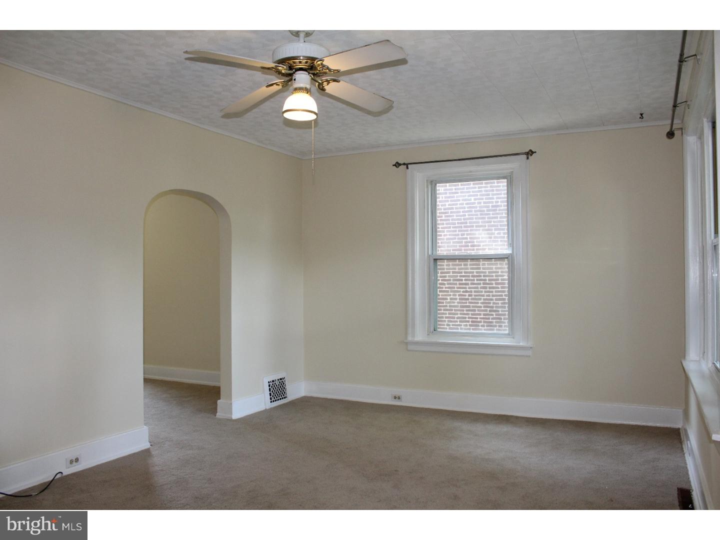 425 Sunset Road West Reading, PA 19611 - Photo 5 of 20