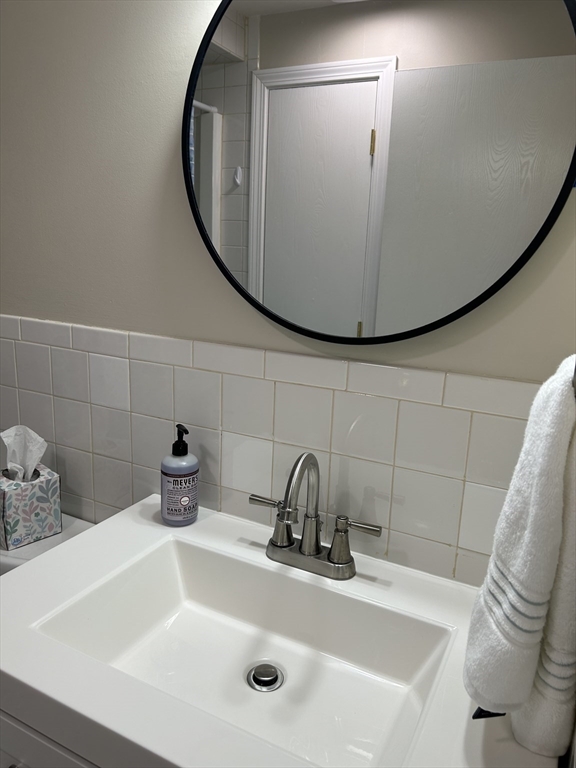 90 Neponset Street, Unit 804 Canton, MA 02021 - Photo 11 of 15 Gallery Image 11