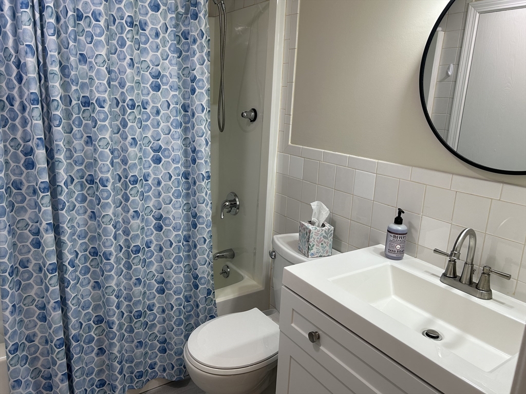 90 Neponset Street, Unit 804 Canton, MA 02021 - Photo 12 of 15 Gallery Image 12