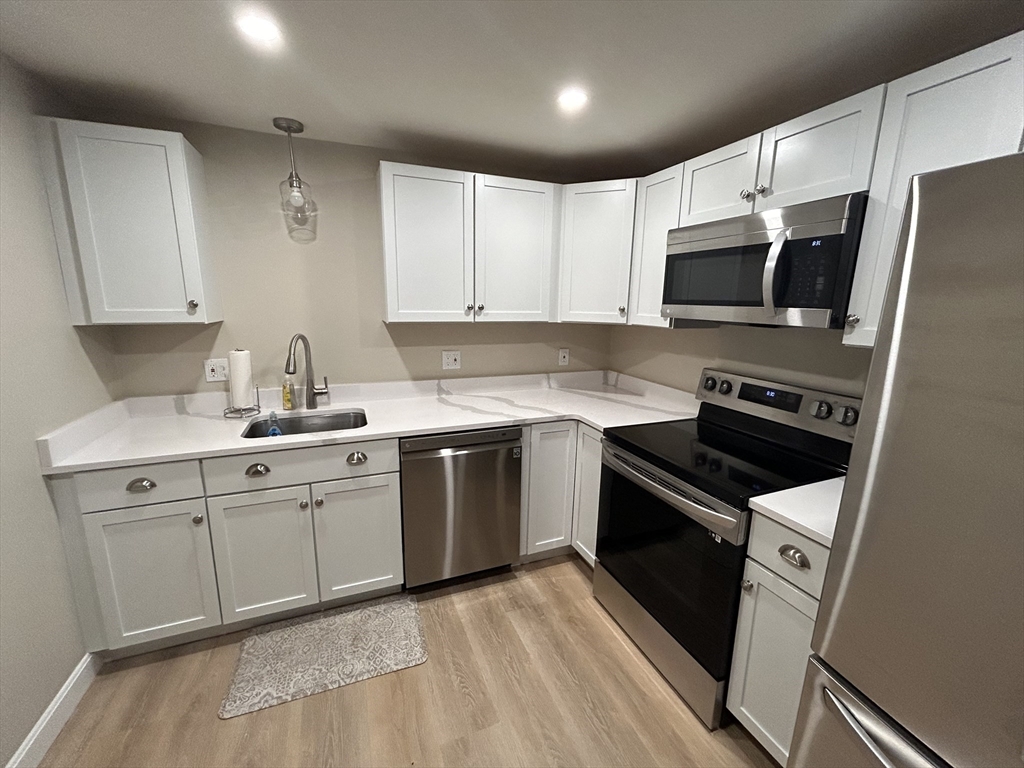 90 Neponset Street, Unit 804 Canton, MA 02021 - Photo 3 of 15 Gallery Image 3