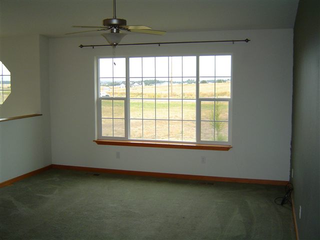 21315 North Spotted Road Deer Park, WA 99006 - Photo 3 of 8 Gallery Image 3
