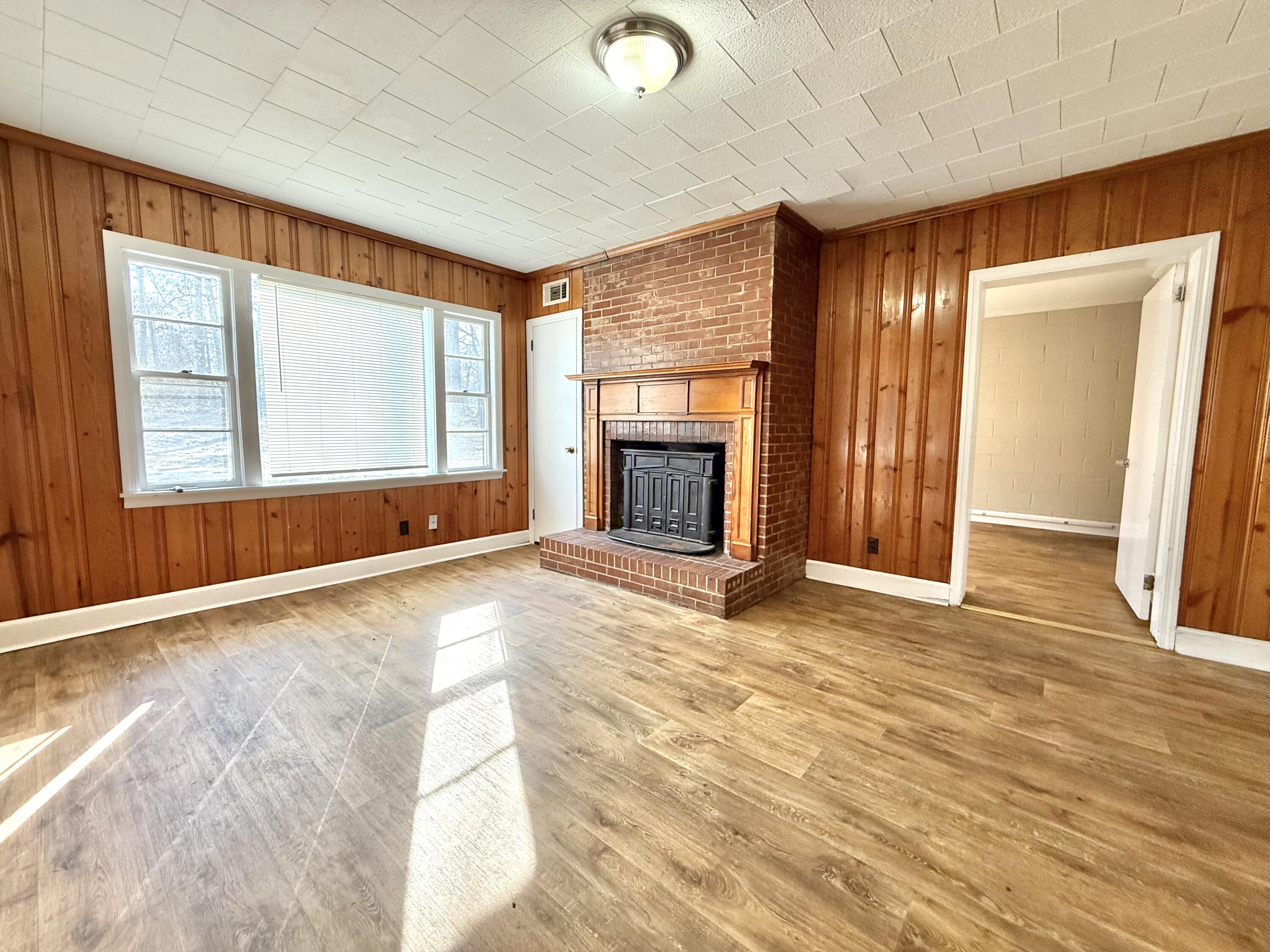 168 Rivers Circle Thomson, GA 30824 - Photo 7 of 28 IMG_2757