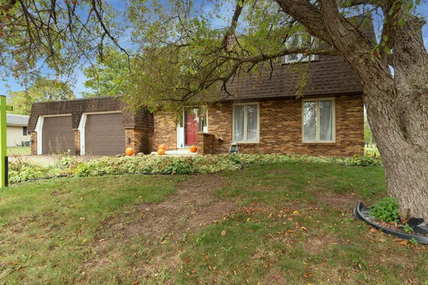 $359,900 | 1175 Maricopa Drive, Oshkosh, WI 54904