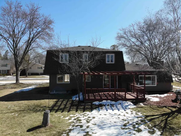 $359,900 | 1175 Maricopa Drive, Oshkosh, WI 54904