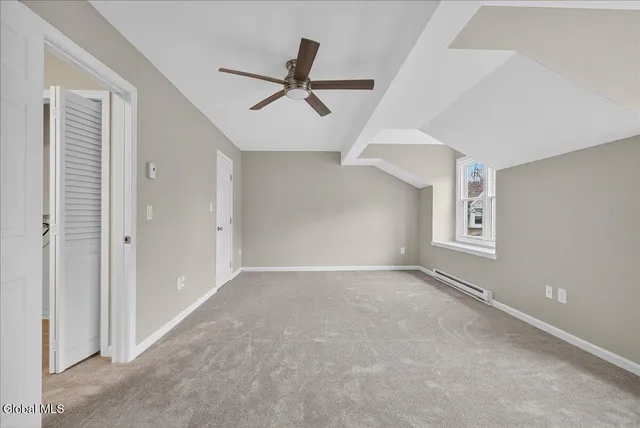 $274,900 | 4043 Chaucer Place, Guilderland, NY 12159