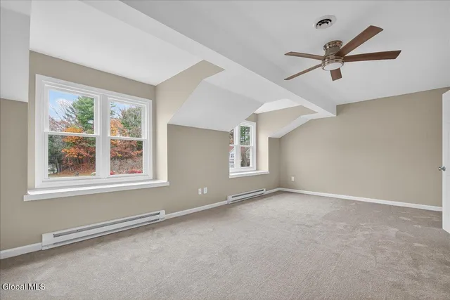 $274,900 | 4043 Chaucer Place, Guilderland, NY 12159