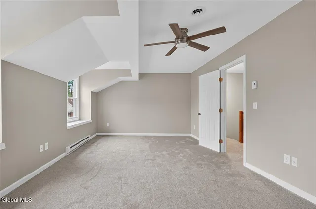 $274,900 | 4043 Chaucer Place, Guilderland, NY 12159