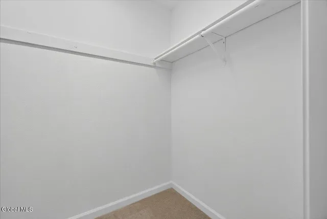 $274,900 | 4043 Chaucer Place, Guilderland, NY 12159