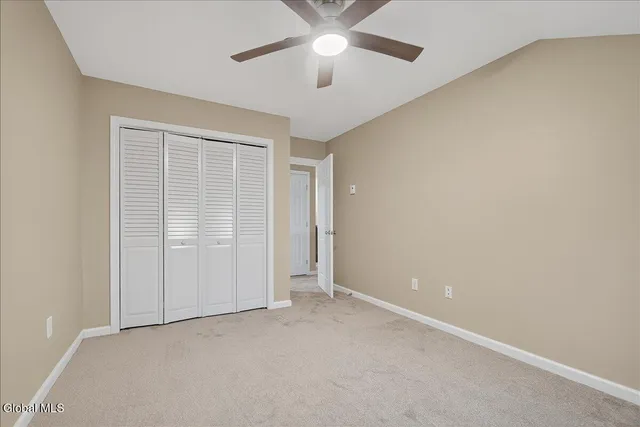 $274,900 | 4043 Chaucer Place, Guilderland, NY 12159