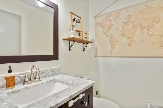 $440,000 | 233 Boulder Court, Carmel, IN 46032