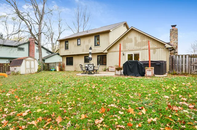 $440,000 | 233 Boulder Court, Carmel, IN 46032