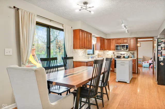 $440,000 | 233 Boulder Court, Carmel, IN 46032