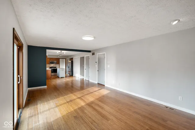 $430,000 | 233 Boulder Court, Carmel, IN 46032