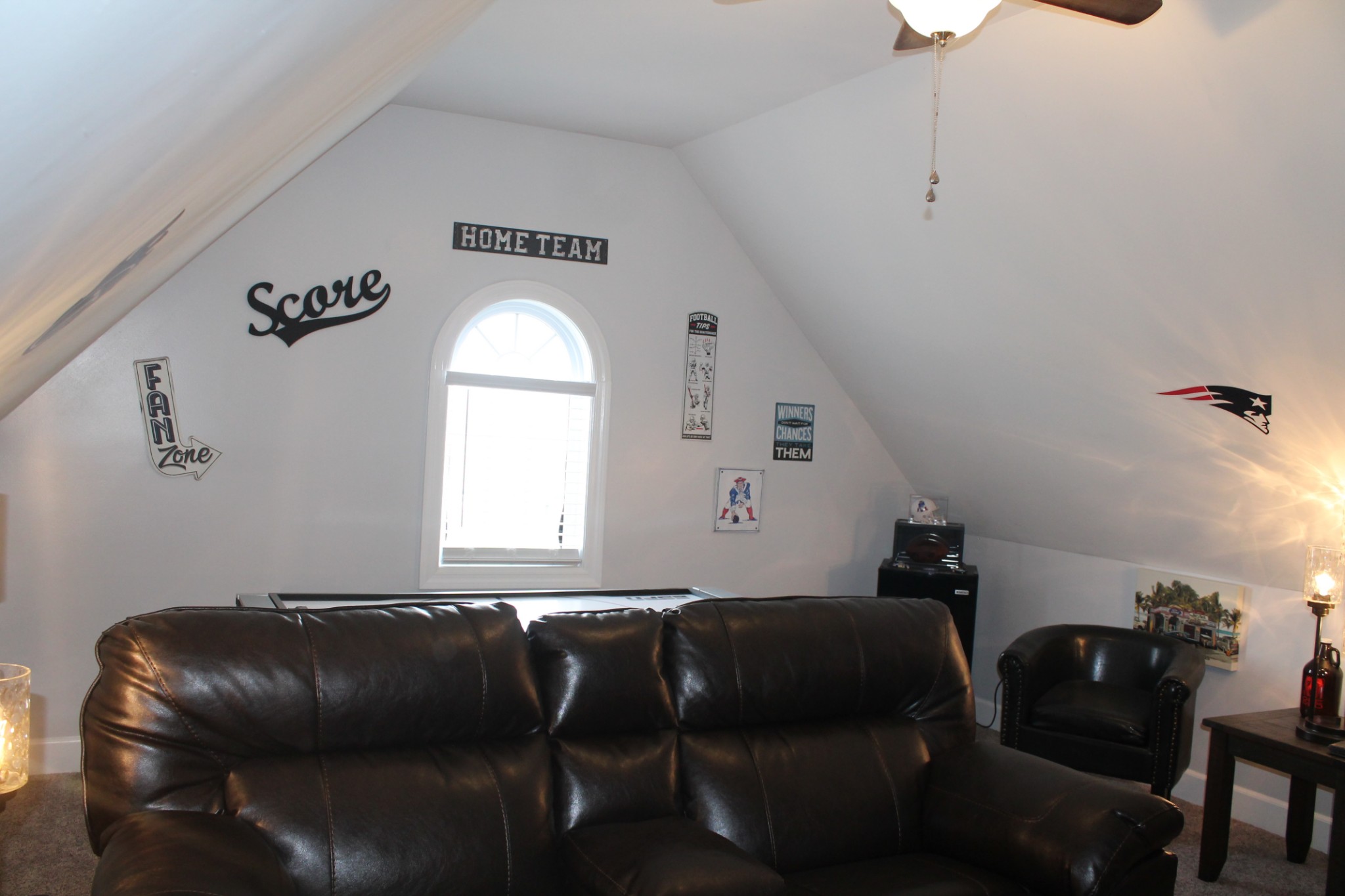 3387 Kinneys Road Cedar Hill, TN 37032 - Photo 37 of 43 a living room with furniture and a window